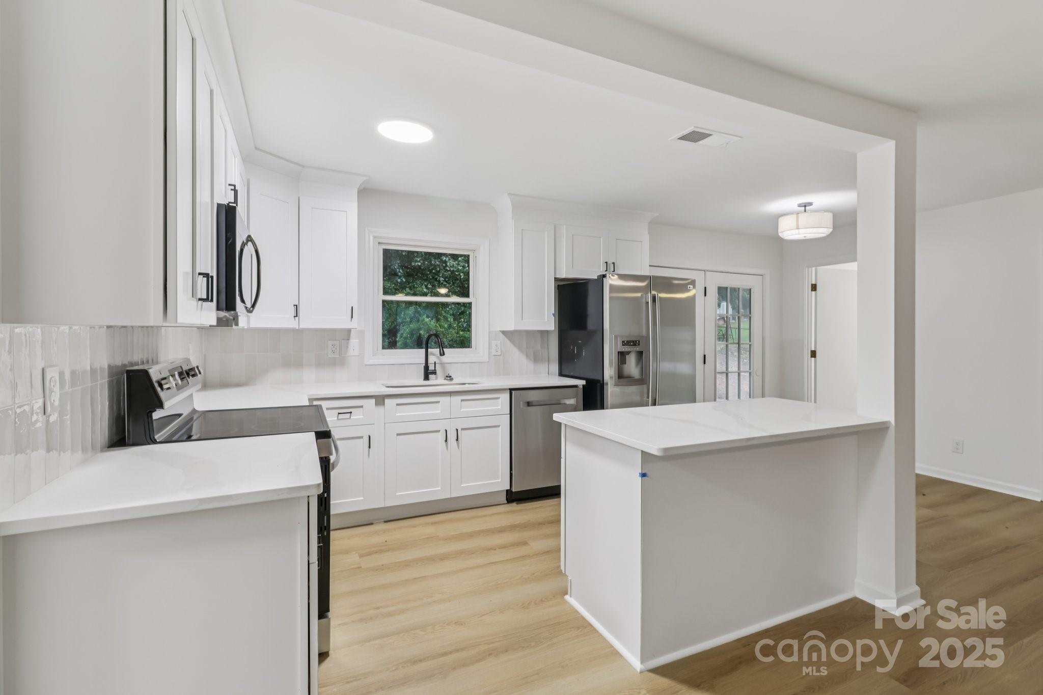 848 Ike Lynch Road Dallas, NC 28034 - Photo 12 of 32