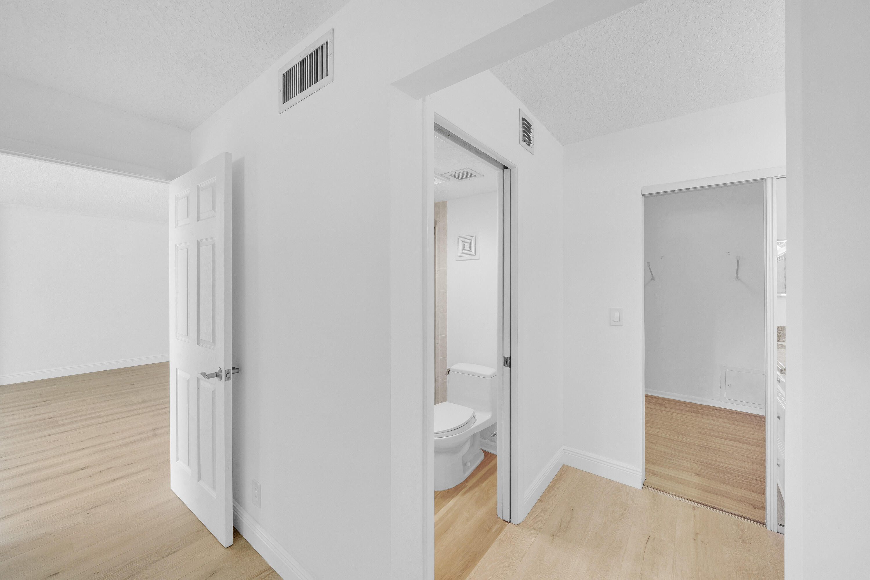 15075 Witney Road, Unit 108 Delray Beach, FL 33484 - Photo 20 of 76 7 Primary Bedroom (3)