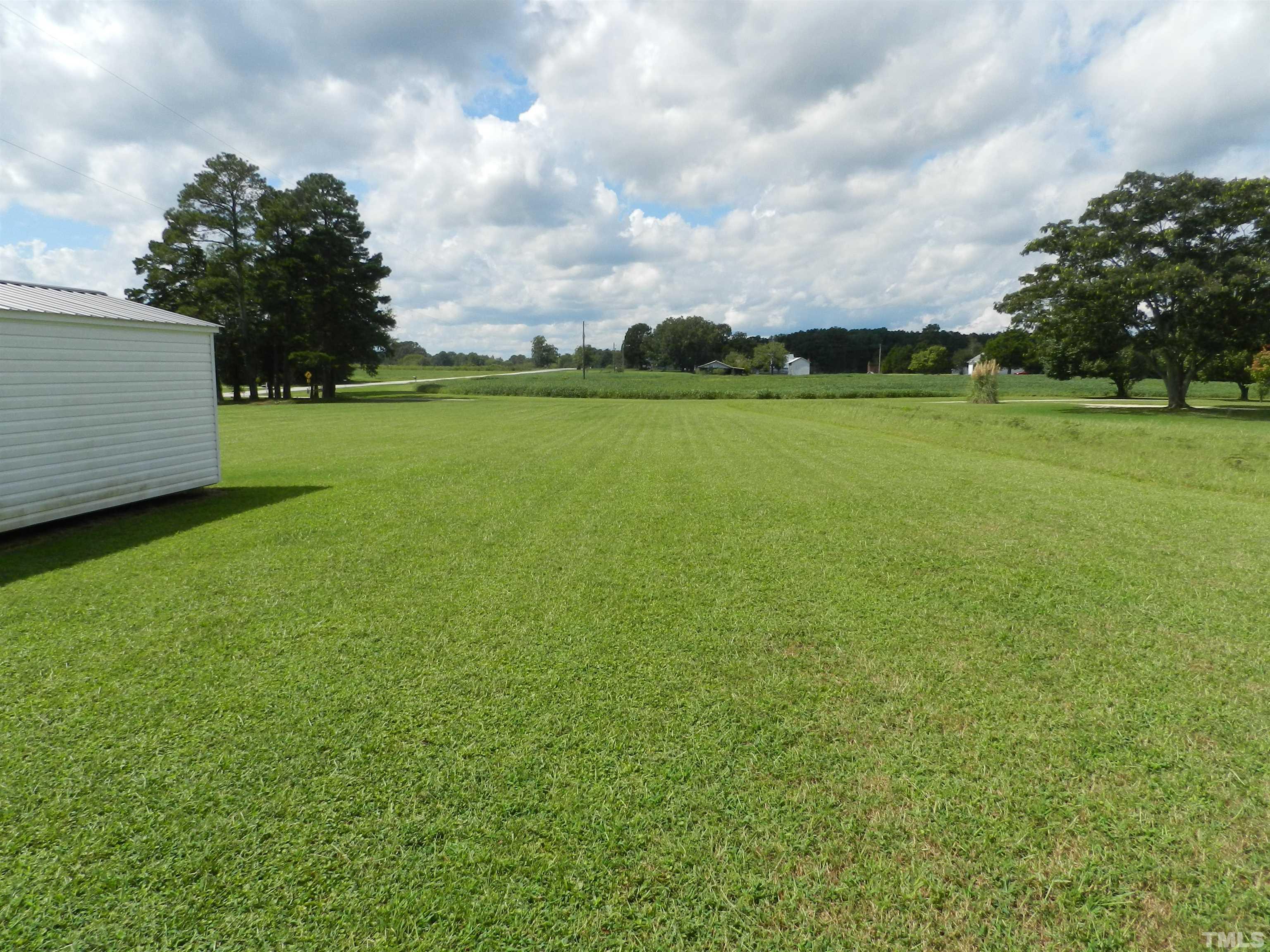 88 Weldon Road Louisburg, NC 27549 - Photo 7 of 24 Gallery Image 7