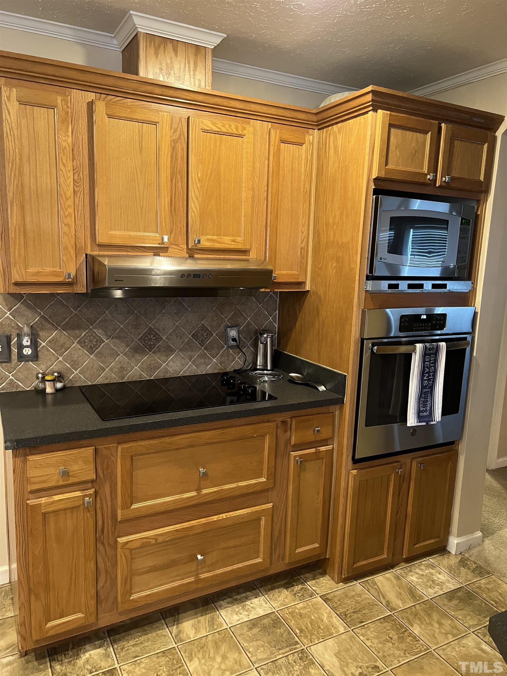 88 Weldon Road Louisburg, NC 27549 - Photo 10 of 24 Gallery Image 10