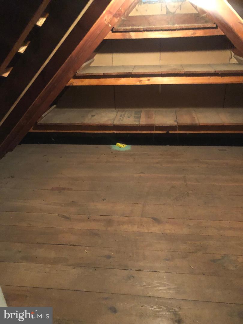 10 Green Ridge Road Yardley, PA 19067 - Photo 11 of 18 Attic storage