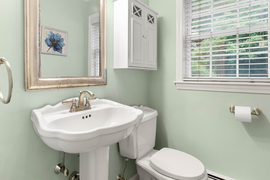 35 Towne Road Boxford, MA 01921 - Photo 30 of 40 Gallery Image 30