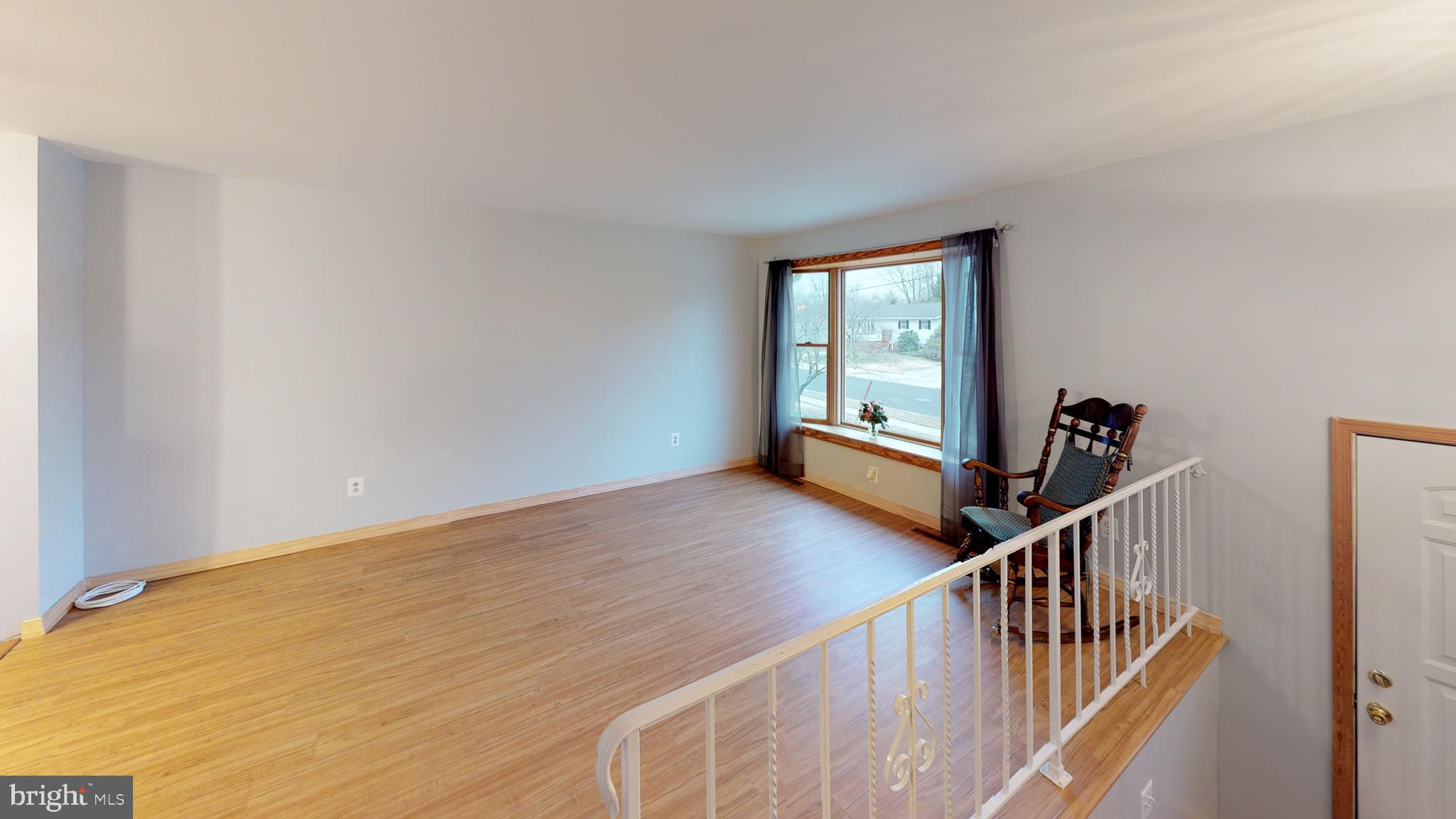 10 Woodbridge Road Gibbsboro, NJ 08026 - Photo 3 of 16 Gallery Image 3