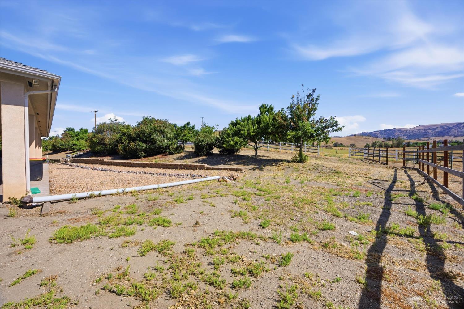 20475 Pinon Canyon Road Tehachapi, CA 93561 - Photo 54 of 55 Gallery Image 54