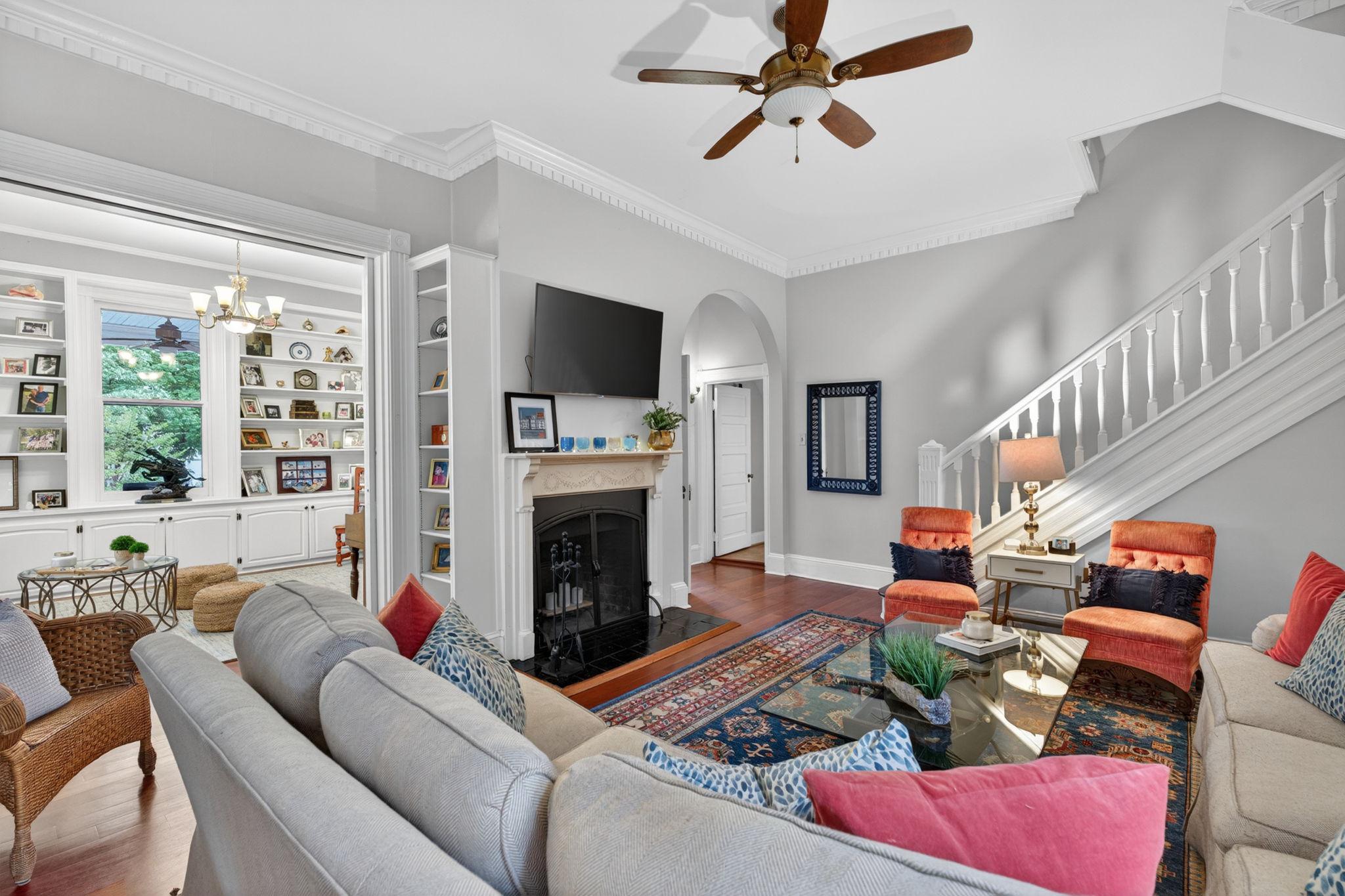 605 West Joppa Road Towson, MD 21204 - Photo 22 of 98 Living room with front staircase.