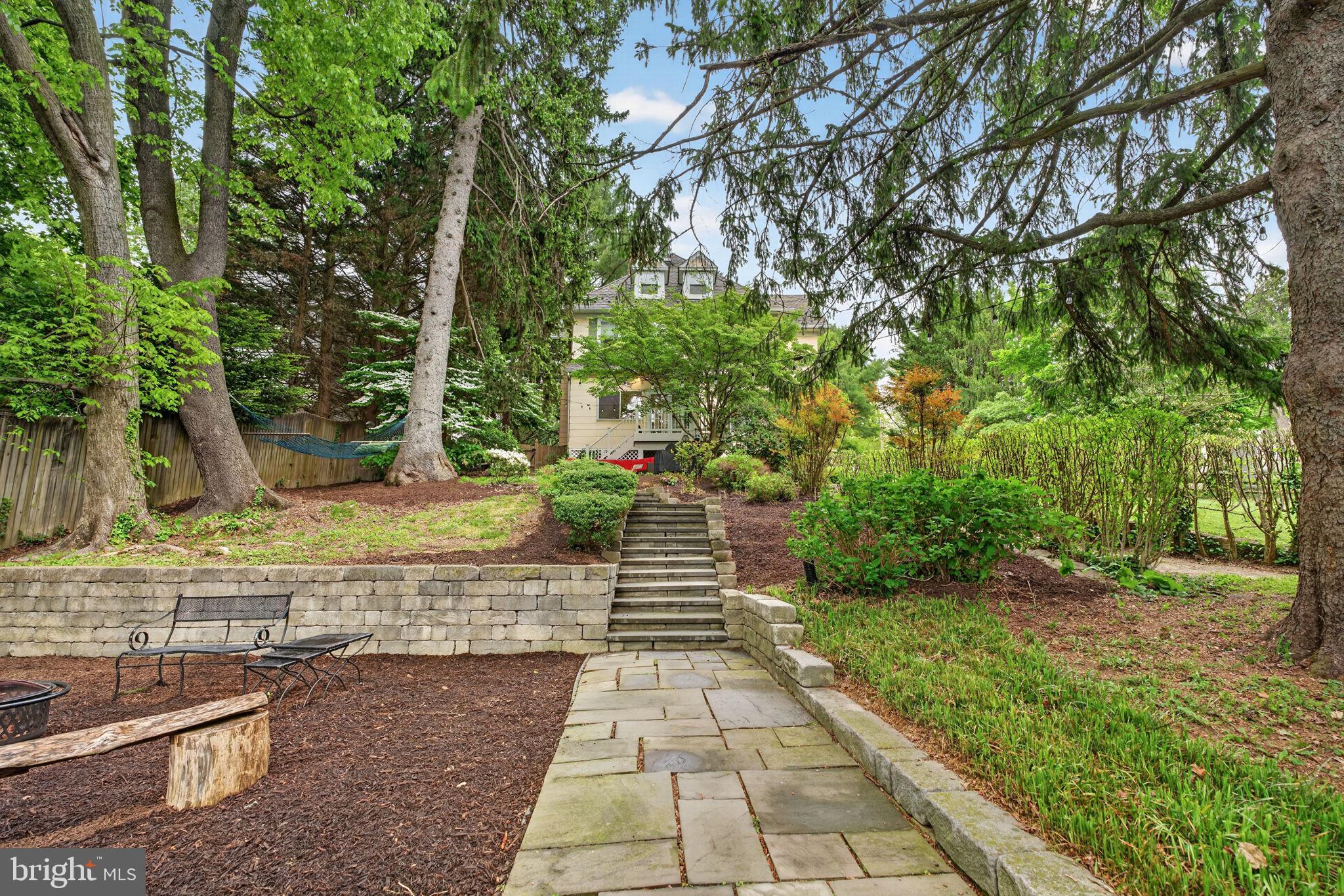 605 West Joppa Road Towson, MD 21204 - Photo 91 of 98 Serene garden retreat with steps.