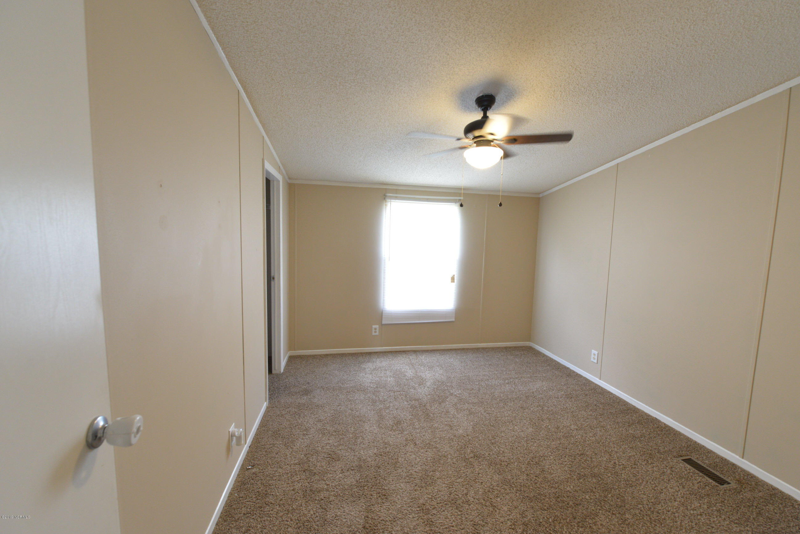 595 Five Mile Road Richlands, NC 28574 - Photo 12 of 35 Bedroom 3