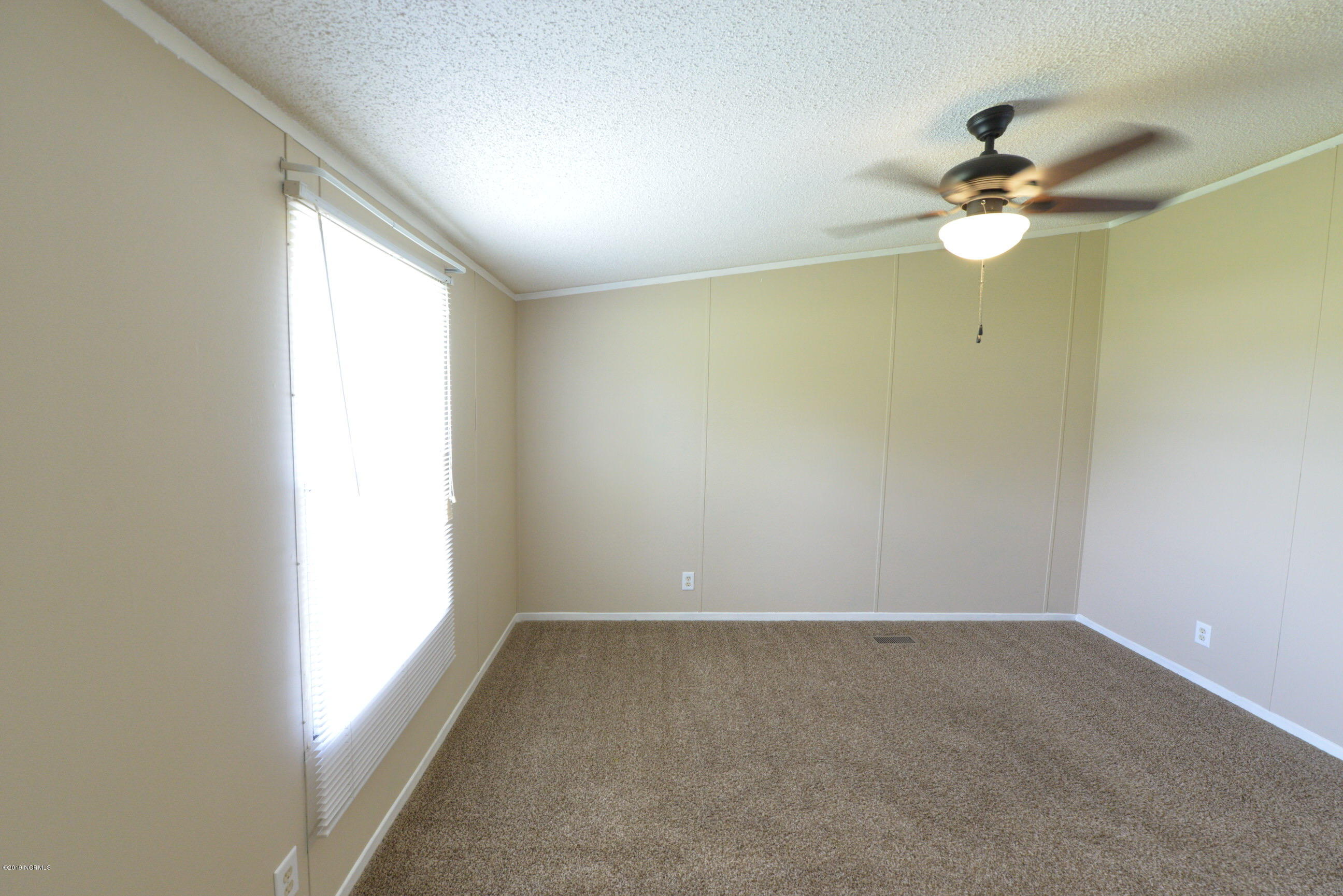 595 Five Mile Road Richlands, NC 28574 - Photo 9 of 35 Bedroom1