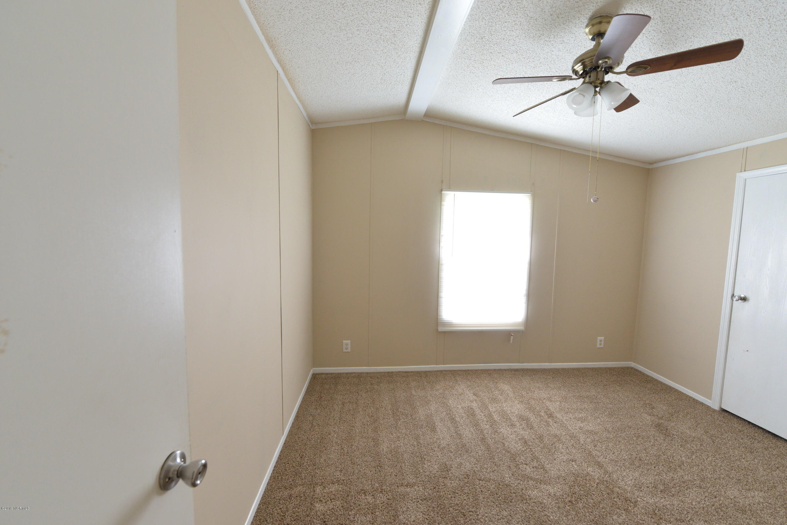 595 Five Mile Road Richlands, NC 28574 - Photo 10 of 35 Bedroom2