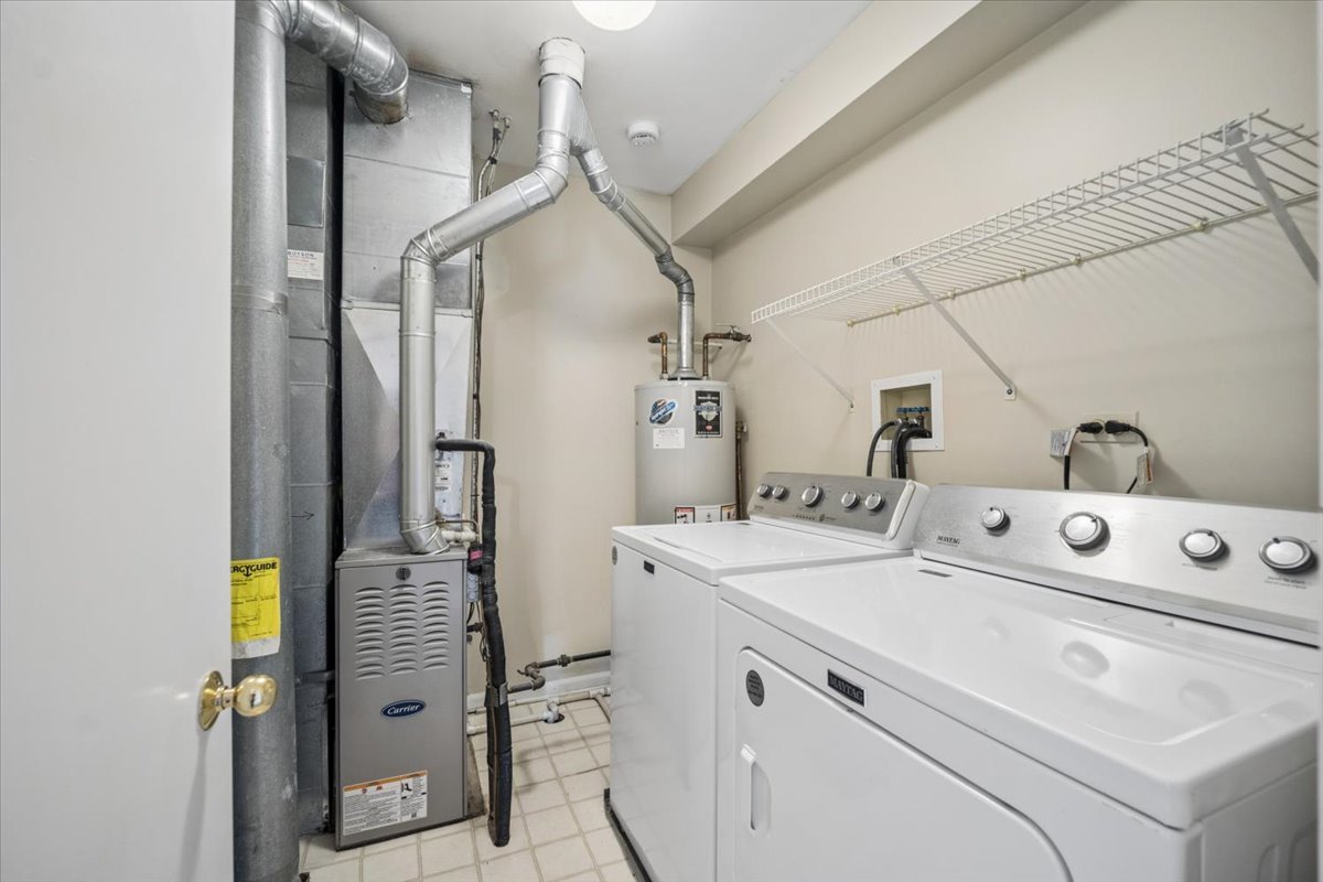 1987 North Silver Lake Road Arlington Heights, IL 60004 - Photo 10 of 16