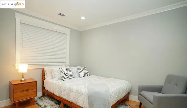 $998,000 | 976 53rd Street, Emeryville, CA 94608