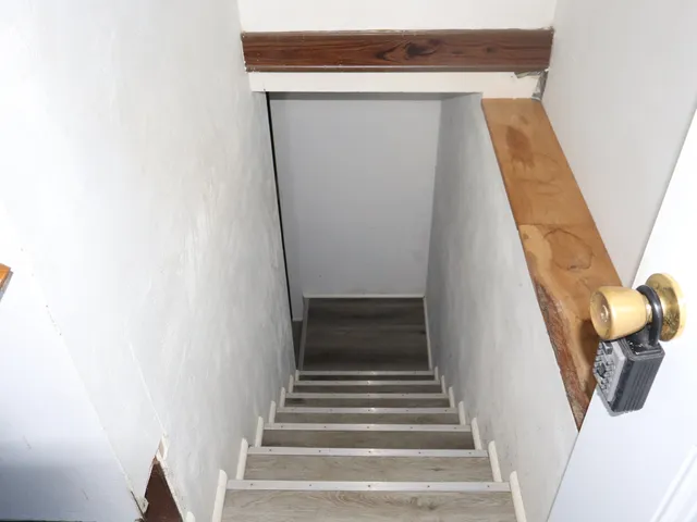 a room with hard wood floor