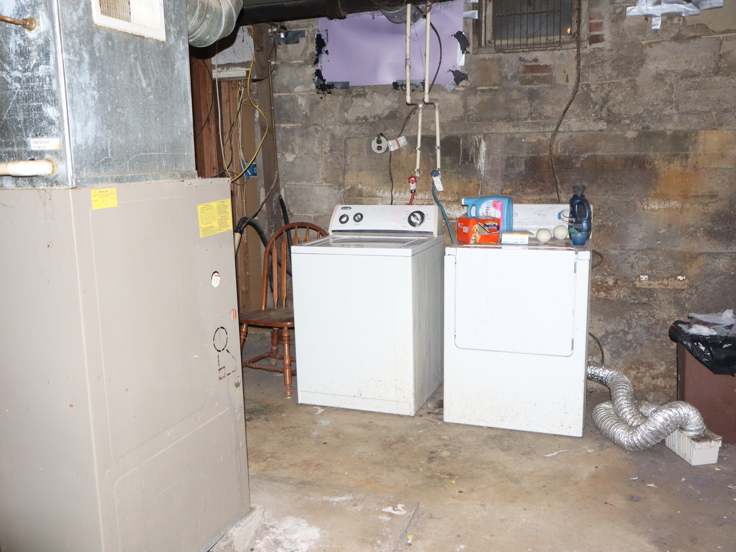 535 Golf Road Streator, IL 61364 - Photo 31 of 31 a utility room with dryer and washer