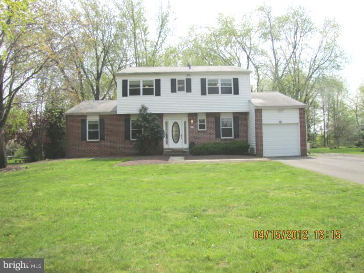 67 Rotterdam Road West Holland, PA 18966 - Photo 1 of 25 Front Yard
