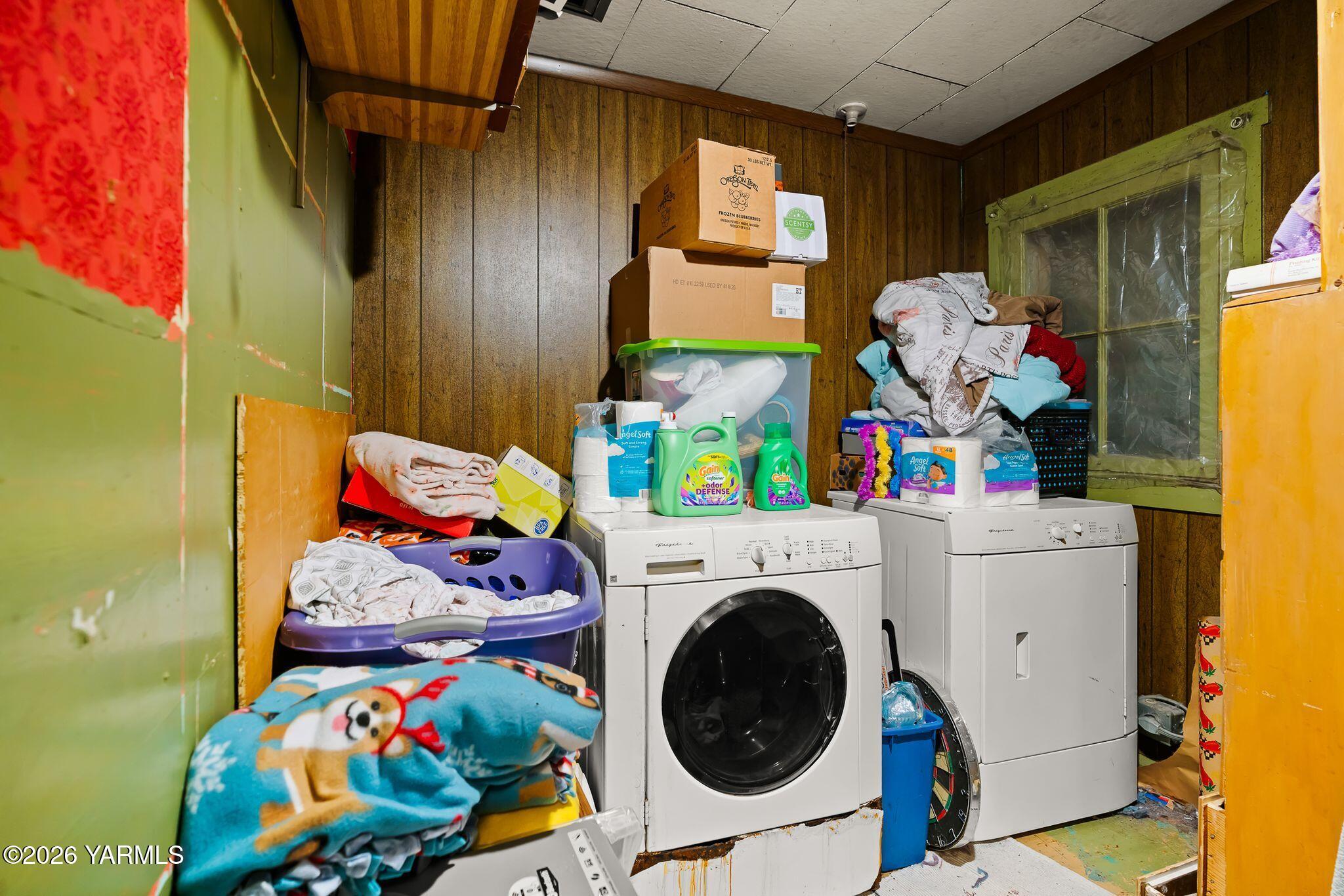 1540 South Naches Road Yakima, WA 98908 - Photo 35 of 35 Laundry Area