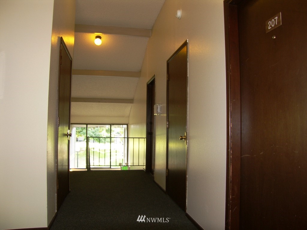 1506 North Defiance Street, Unit R207 Tacoma, WA 98406 - Photo 5 of 18 Gallery Image 5