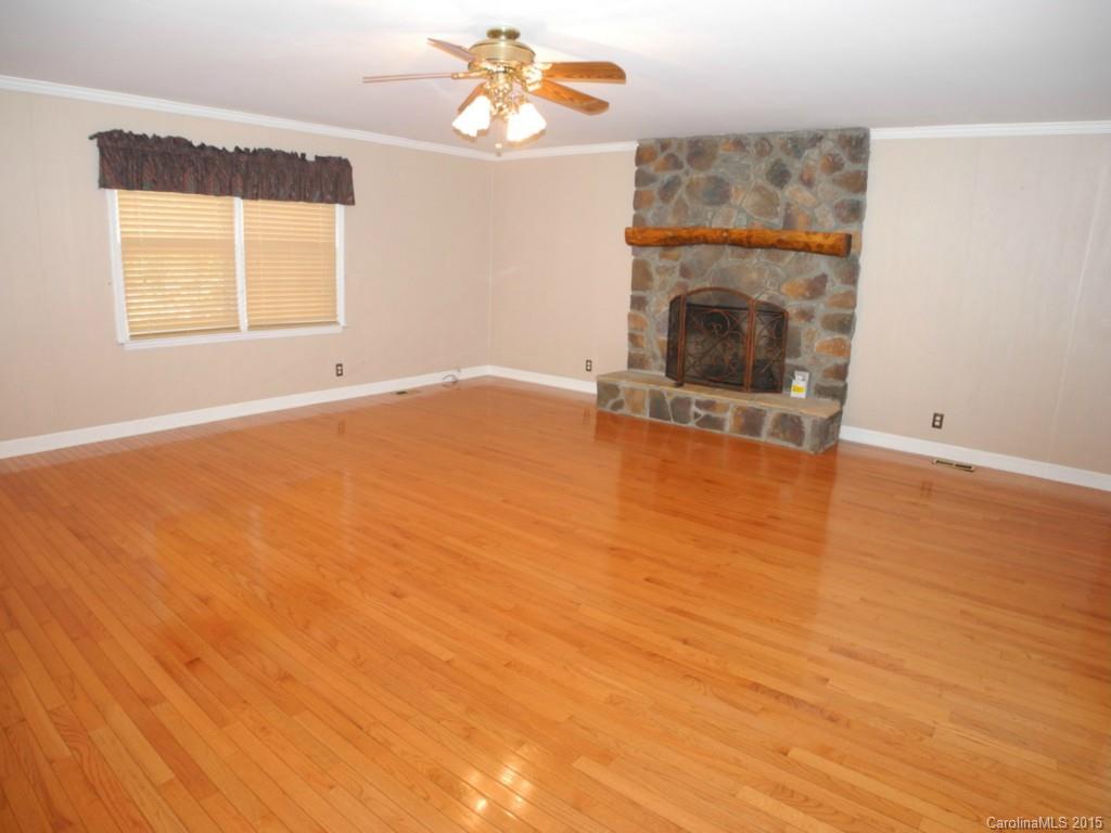 2467 Country Club Road Lincolnton, NC 28092 - Photo 11 of 24 Gallery Image 11