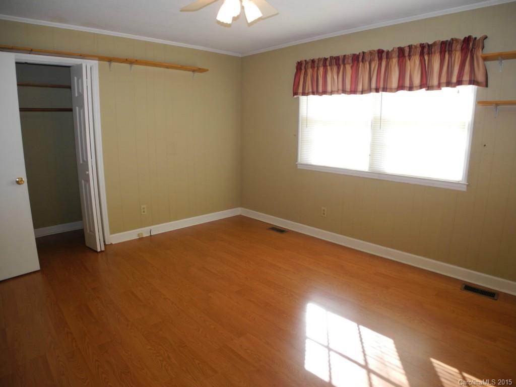 2467 Country Club Road Lincolnton, NC 28092 - Photo 16 of 24 Gallery Image 16