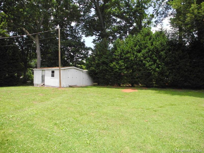 2467 Country Club Road Lincolnton, NC 28092 - Photo 21 of 24 Gallery Image 21