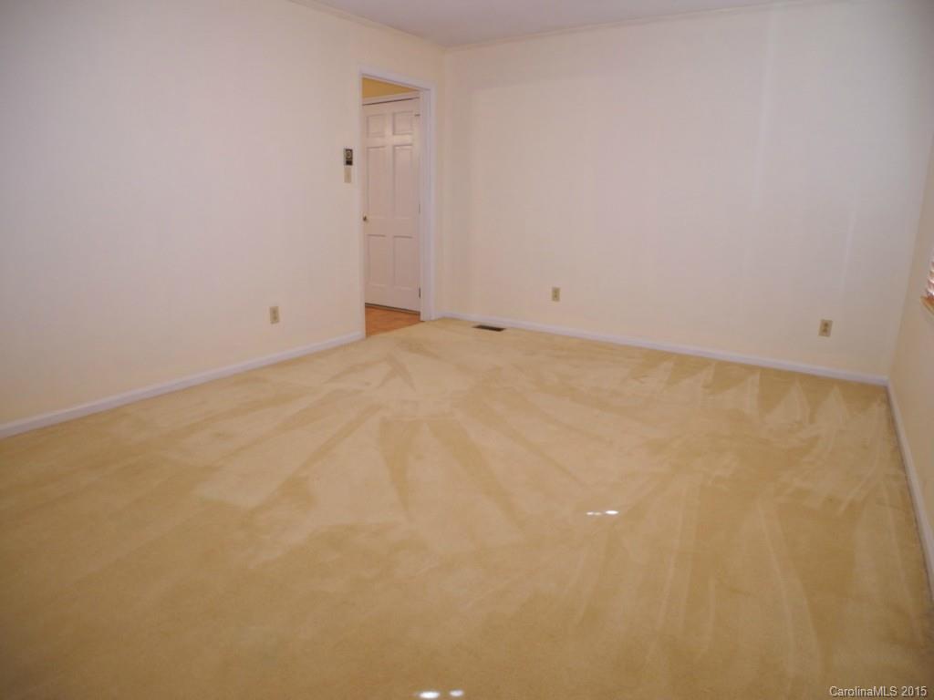 2467 Country Club Road Lincolnton, NC 28092 - Photo 24 of 24 Gallery Image 24