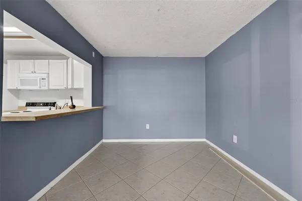 $140,000 | 1398 Shady Pine Way, Unit A1, Tarpon Springs, FL 34688