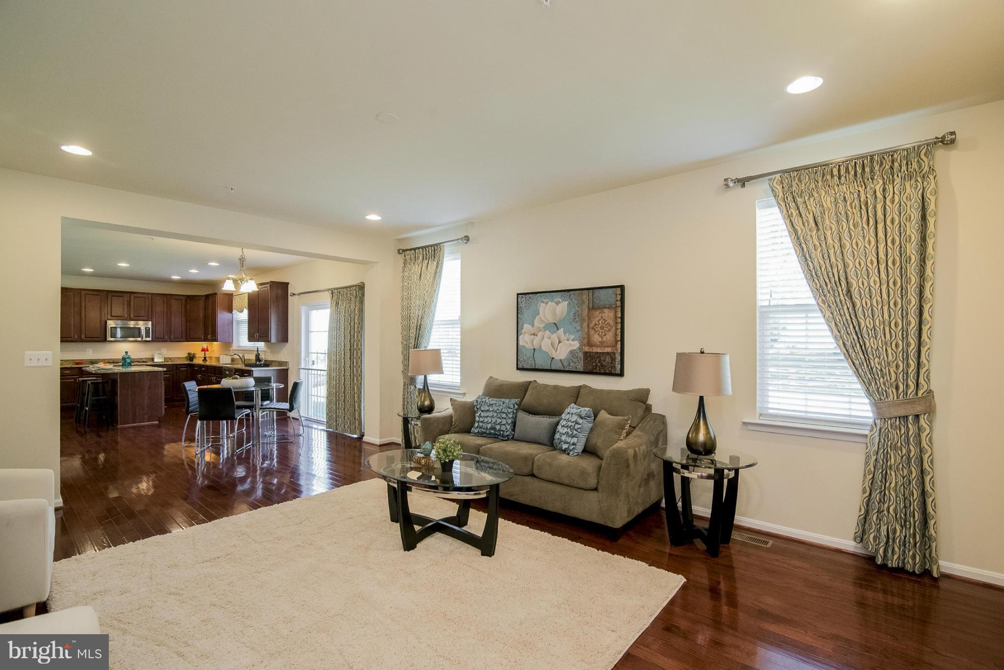 8500 Marblehead Road Lutherville-Timonium, MD 21093 - Photo 12 of 30 Family Room