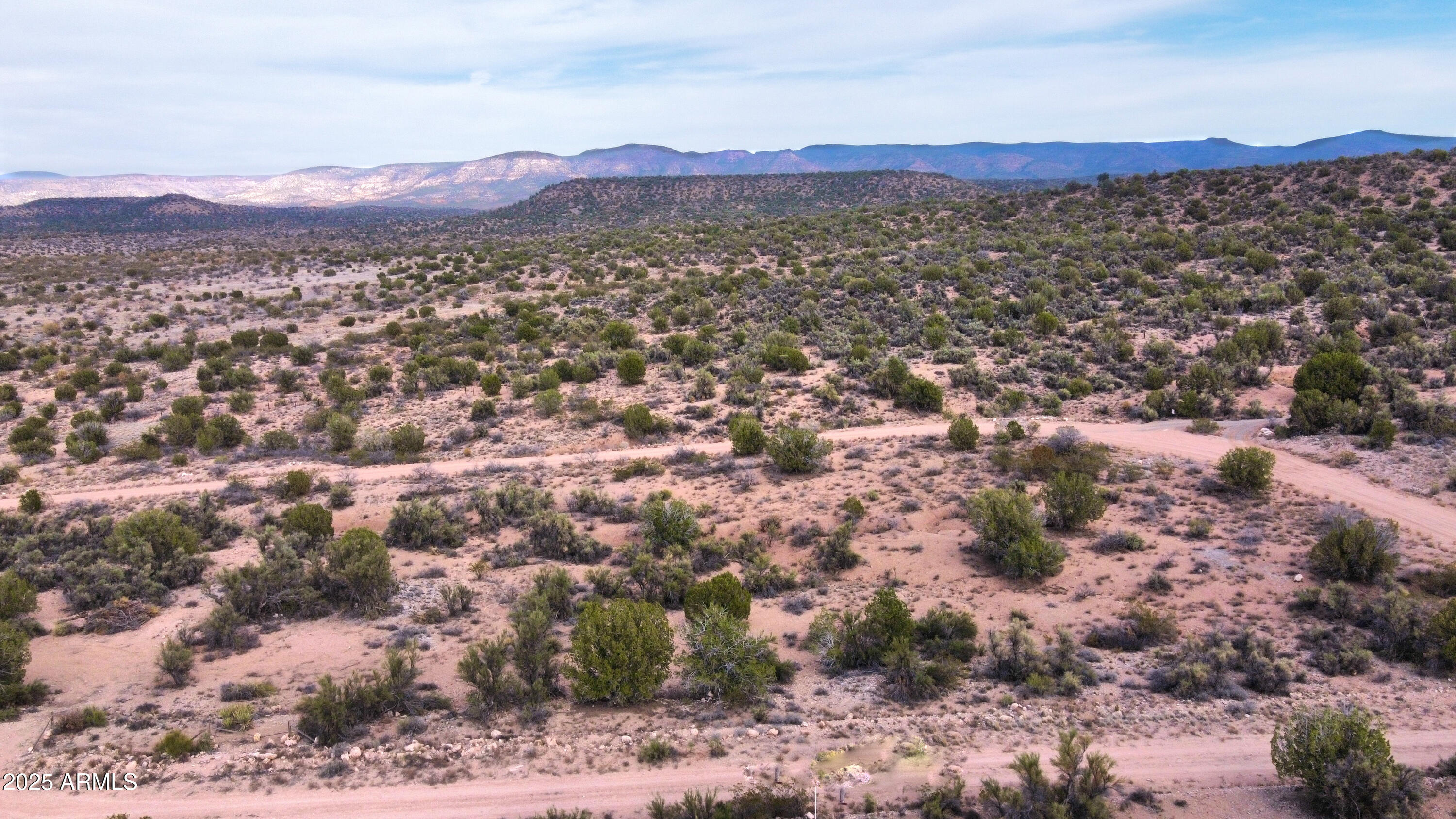 3075 Sonora Pass, Unit 65 Rimrock, AZ 86335 - Photo 4 of 17 a view of a city with mountain