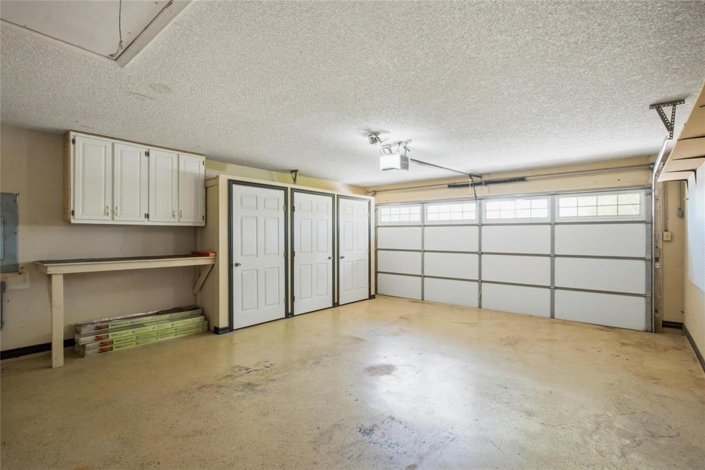 265 East Dove Road Southlake, TX 76092 - Photo 29 of 39 a view of garage