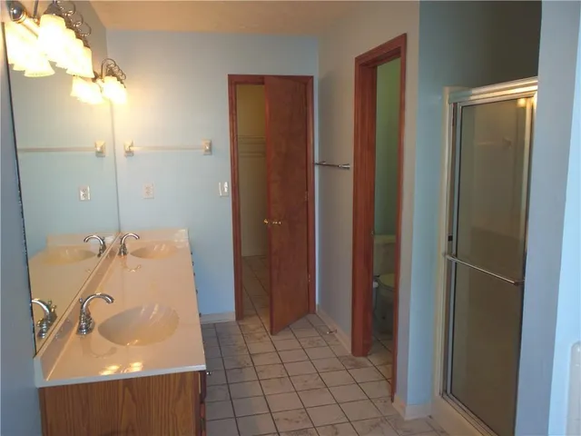 $2,500 | 4865 Camberbridge Drive, Alpharetta, GA 30022