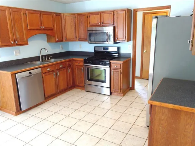 $2,500 | 4865 Camberbridge Drive, Alpharetta, GA 30022