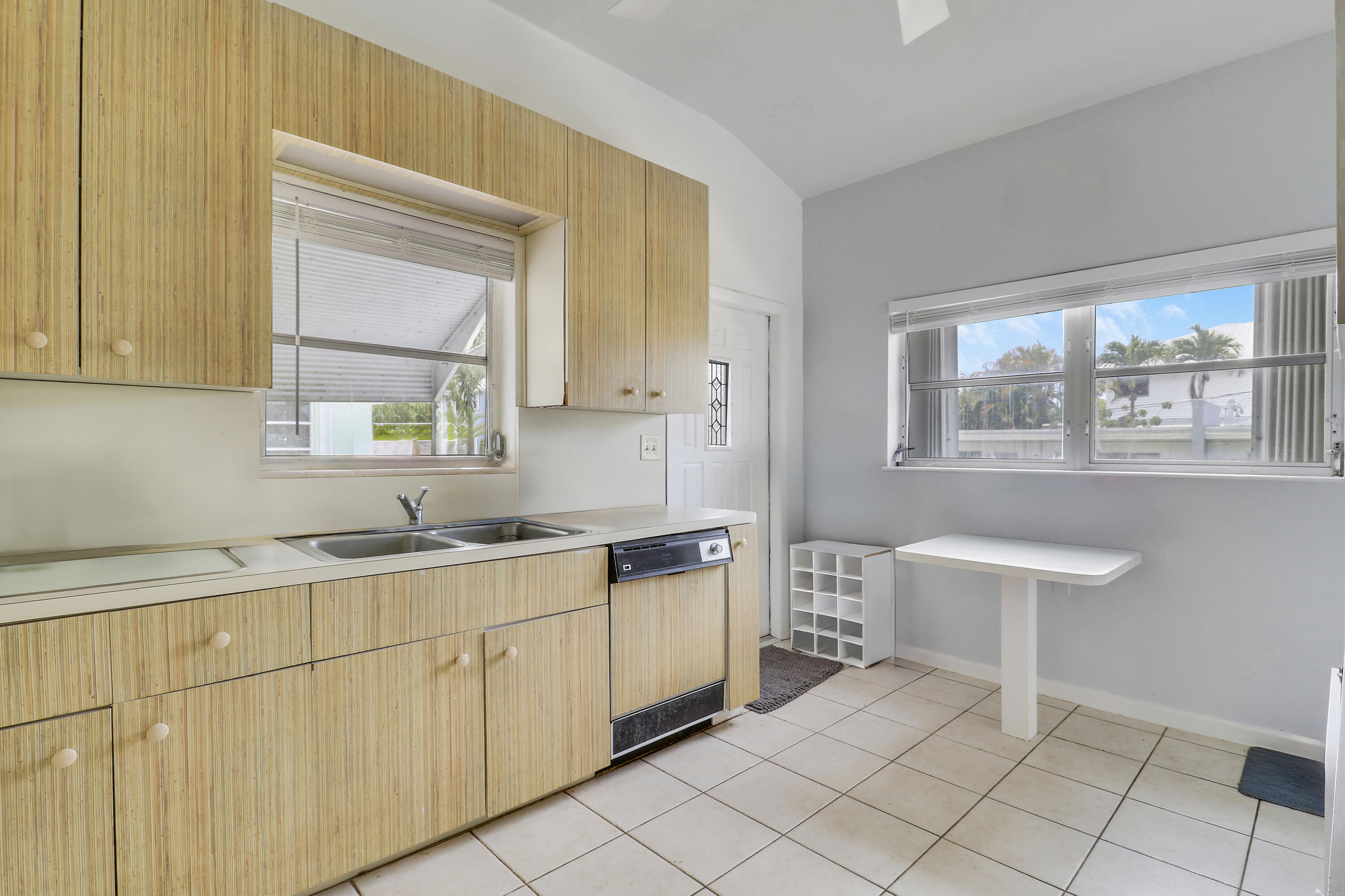 24 Douglas Drive Ocean Ridge, FL 33435 - Photo 19 of 19 K2