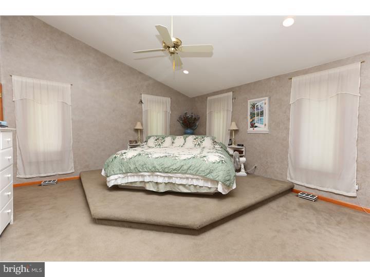 1006 Sorrel Horse Road Huntingdon Valley, PA 19006 - Photo 22 of 24