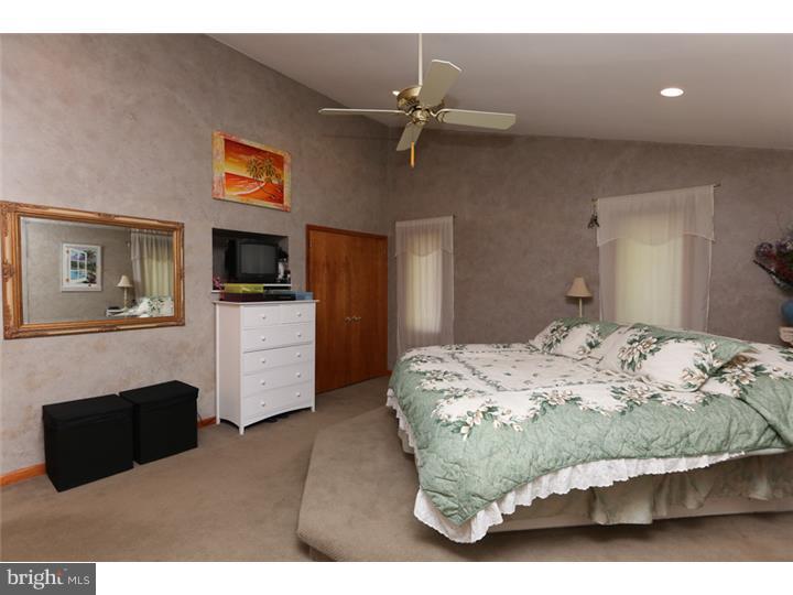 1006 Sorrel Horse Road Huntingdon Valley, PA 19006 - Photo 23 of 24