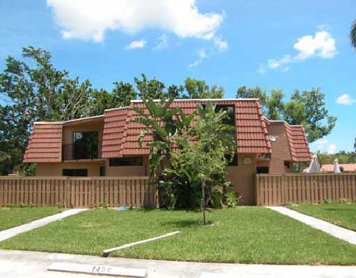 8219 Severn Drive, Unit B Boca Raton, FL 33433 - Photo 1 of 1 Primary Photo