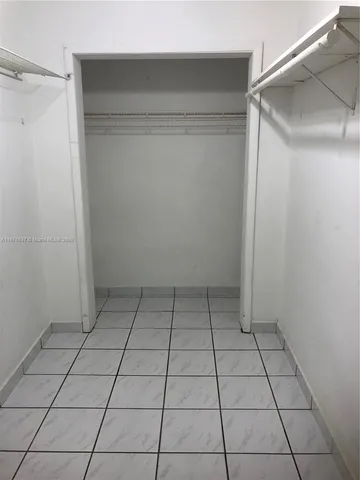 $160,000 | 7720 Harding Avenue, Unit 4, Miami Beach, FL 33141