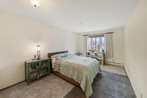 $185,000 | 260 Westview Drive, Unit 213, West St. Paul, MN 55118