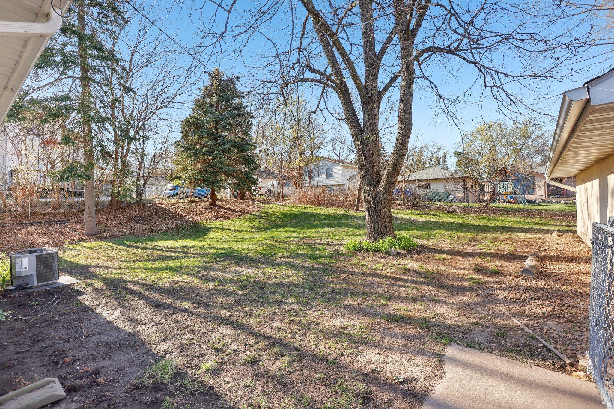 1939 County Rd B East Maplewood, MN 55109 - Photo 31 of 35 Gallery Image 31