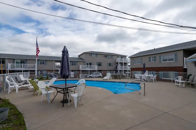 $2,800 | 68 Kings Highway, Unit 32, Hampton, NH 03842