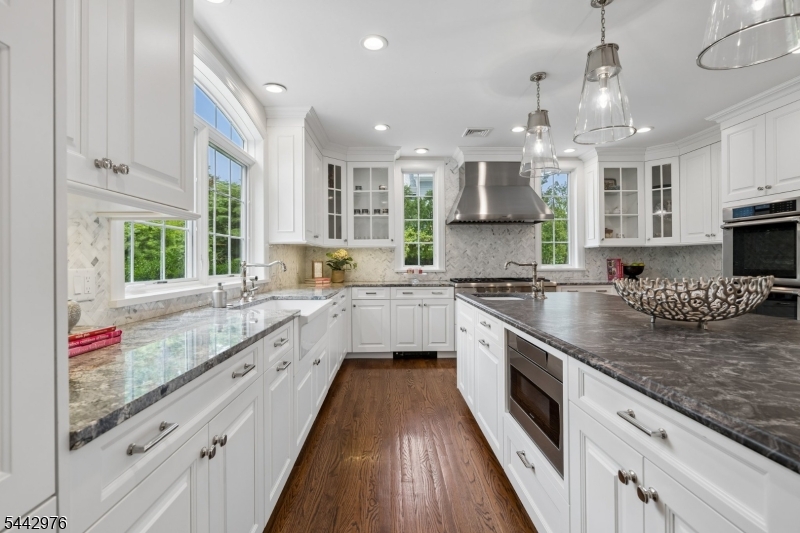 125 Stewart Road Short Hills, NJ 07078 - Photo 16 of 48