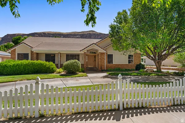 $780,000 | 1365 South 325 West, Hurricane, UT 84737