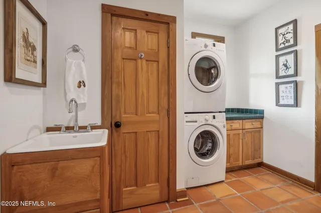 $2,000,000 | 455 County Road 217, Jacksonville, FL 32234