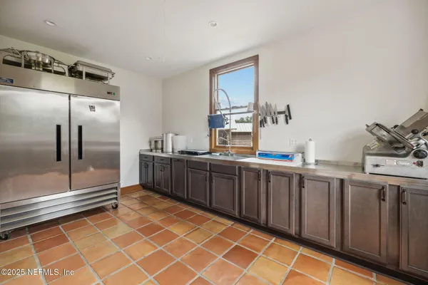 $1,900,000 | 455 County Road 217, Jacksonville, FL 32234