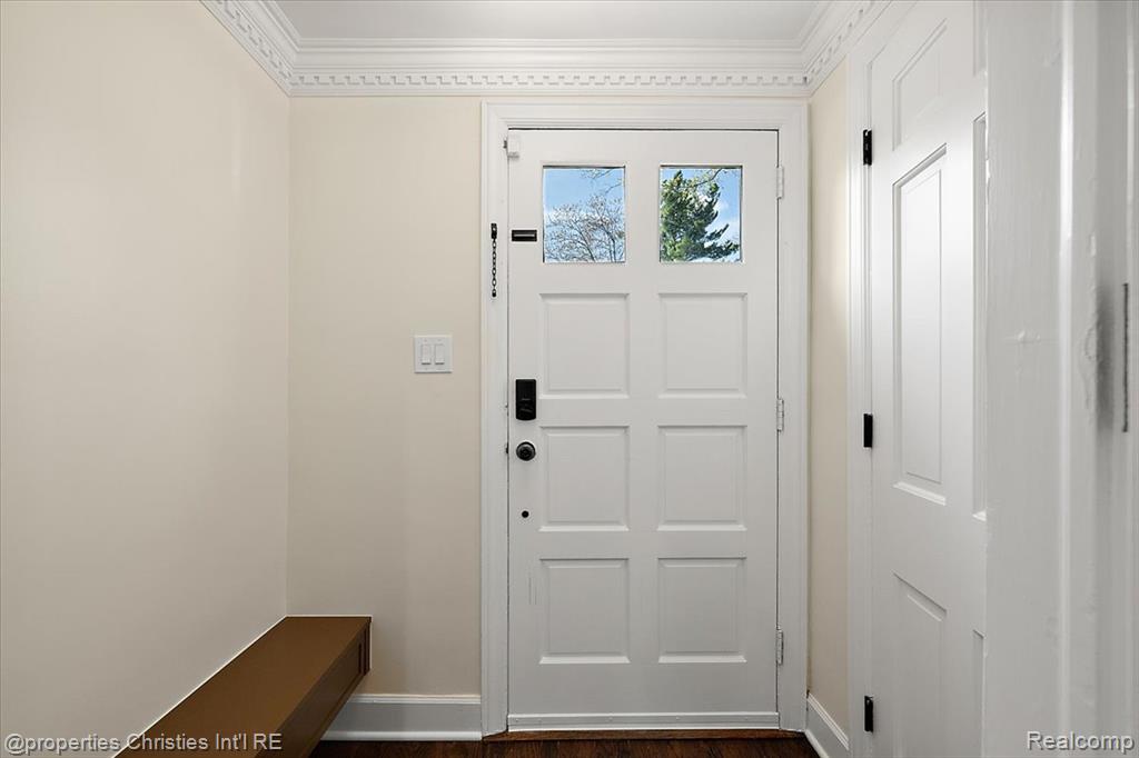 1900 Fairview Street Birmingham, MI 48009 - Photo 10 of 55
