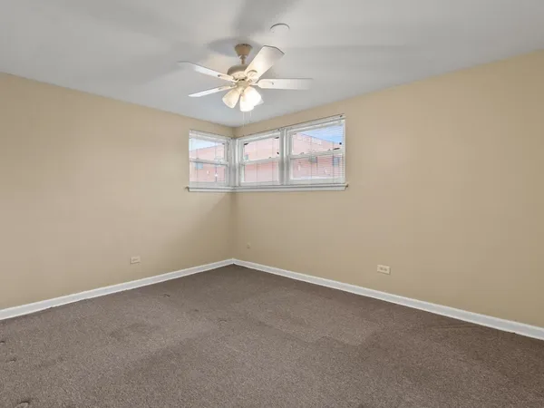 $155,000 | 2642 North Harlem Avenue, Unit GE, Elmwood Park, IL 60707