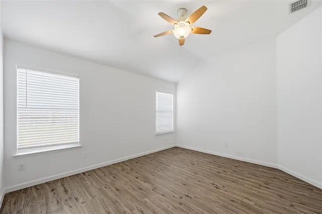 $2,300 | 1011 Hampton Drive, Forney, TX 75126