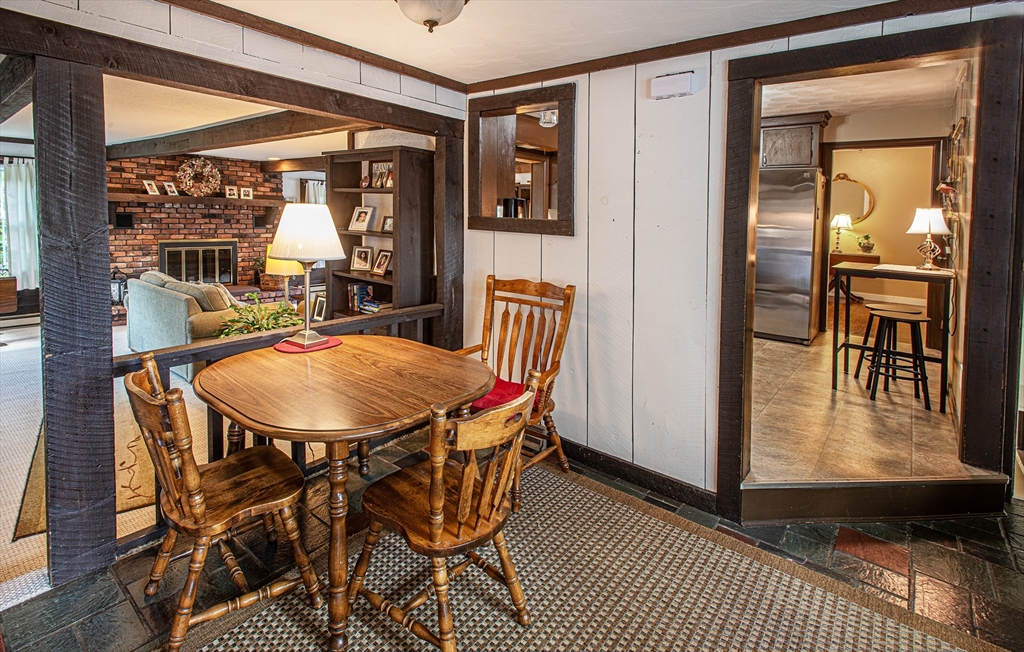 54 South Shore Drive Springfield, MA 01118 - Photo 13 of 39 a dining room with furniture and window