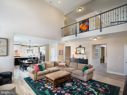 $1,775,000 | 307 Greenbank Lane, Newtown Square, PA 19073