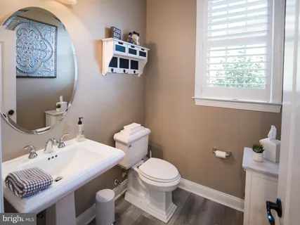 $1,775,000 | 307 Greenbank Lane, Newtown Square, PA 19073