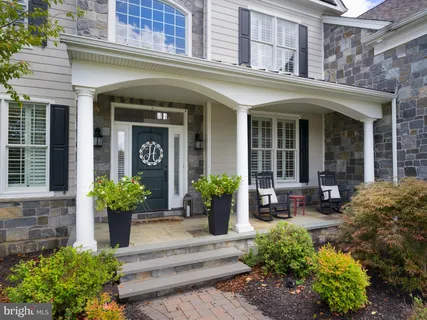 $1,775,000 | 307 Greenbank Lane, Newtown Square, PA 19073