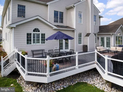 $1,775,000 | 307 Greenbank Lane, Newtown Square, PA 19073